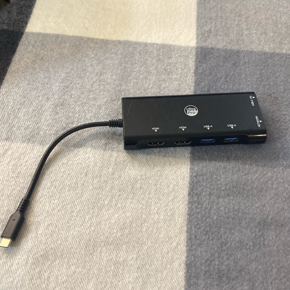 Ultra Pro connector - Picture 1 of 5